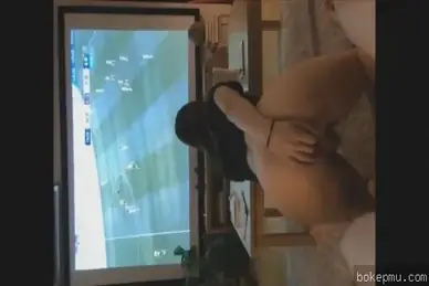 Netflix and chill bareng pacar seksi body mantap